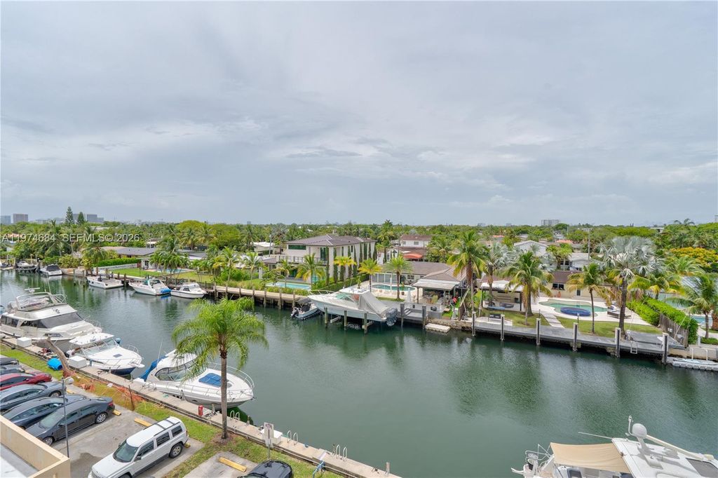 2350 NE 135th Street 510, North Miami, FL 33181
