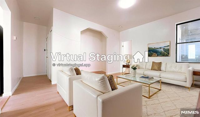 2700 John F Kennedy 302, Jersey City, NJ 07306