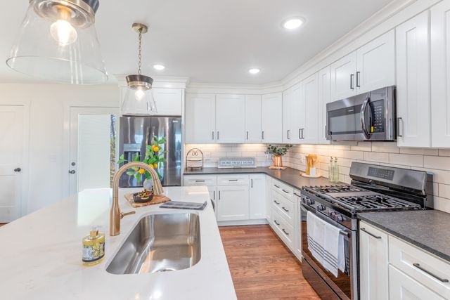 2210 Garners Creek Rd, Dickson, TN 37055