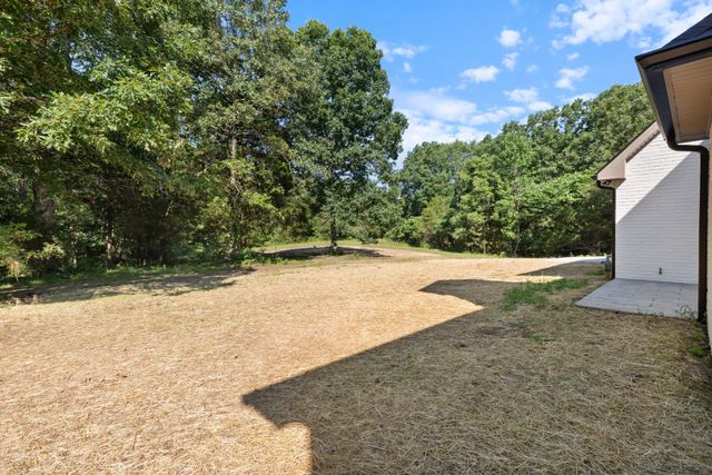 2210 Garners Creek Rd, Dickson, TN 37055