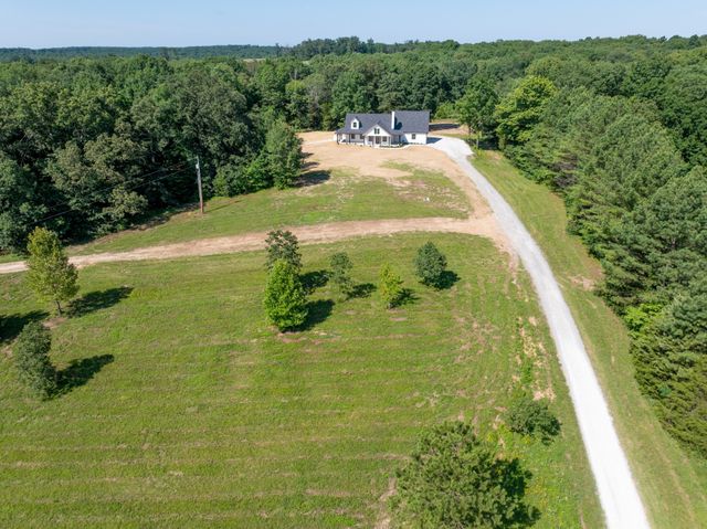 2210 Garners Creek Rd, Dickson, TN 37055