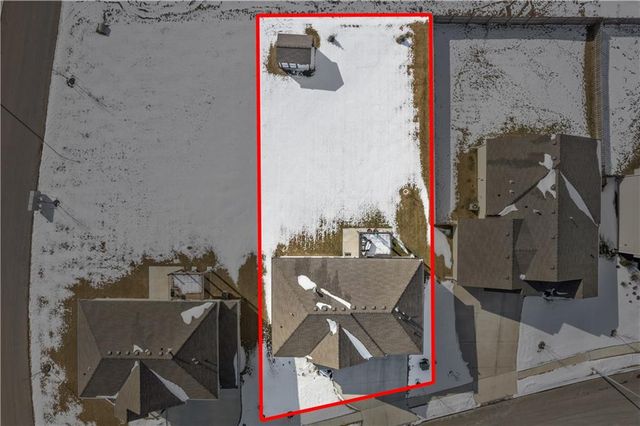 1504 N 162nd Circle, Basehor, KS 66007