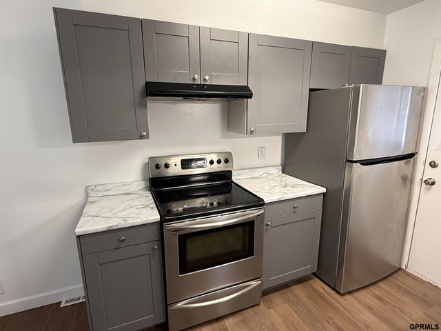 7272 N 34th Street NE, Omaha, NE 68112