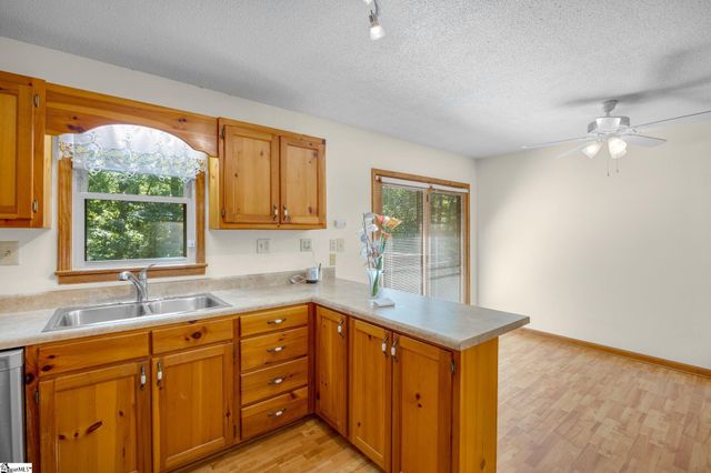 375 Gravley Road, Pickens, SC 29671