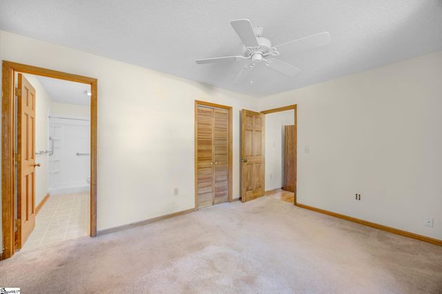 375 Gravley Road, Pickens, SC 29671
