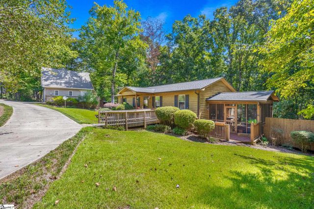 375 Gravley Road, Pickens, SC 29671
