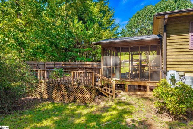 375 Gravley Road, Pickens, SC 29671