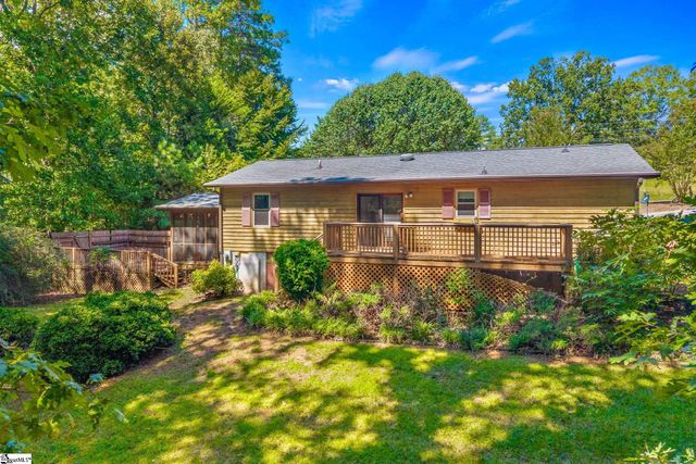 375 Gravley Road, Pickens, SC 29671