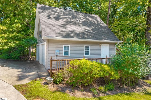 375 Gravley Road, Pickens, SC 29671
