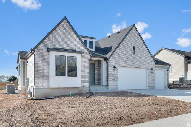 3171 N 275 W, Pleasant View, UT 84414