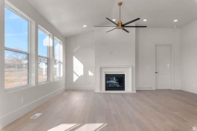 3171 N 275 W, Pleasant View, UT 84414