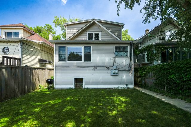 5107 W Berenice Avenue, Chicago, IL 60641
