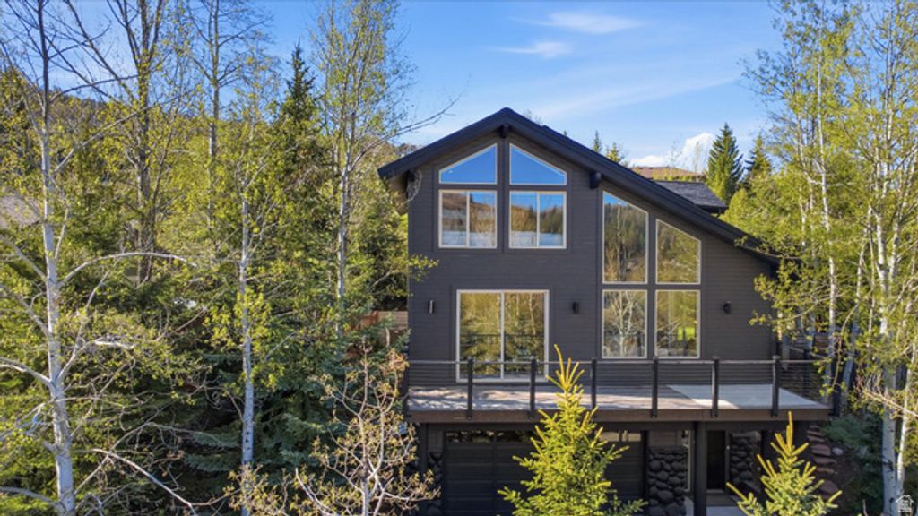 Image 1 of property listing at 4224 W SUNRISE DR, Park City, UT 84098