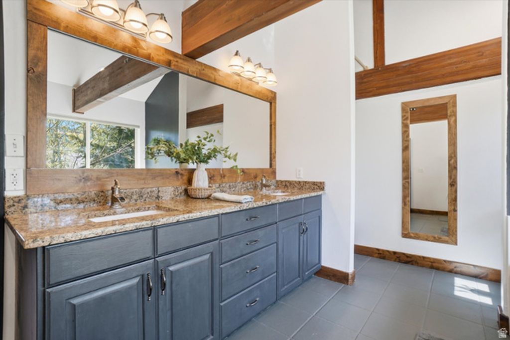 Image 27 of property listing at 4224 W SUNRISE DR, Park City, UT 84098