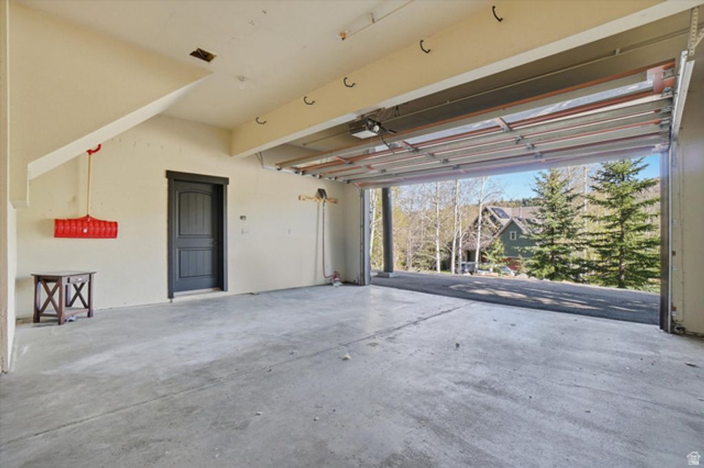Image 31 of property listing at 4224 W SUNRISE DR, Park City, UT 84098