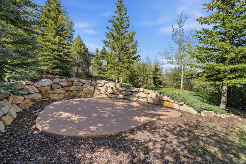 Image 35 of property listing at 4224 W SUNRISE DR, Park City, UT 84098