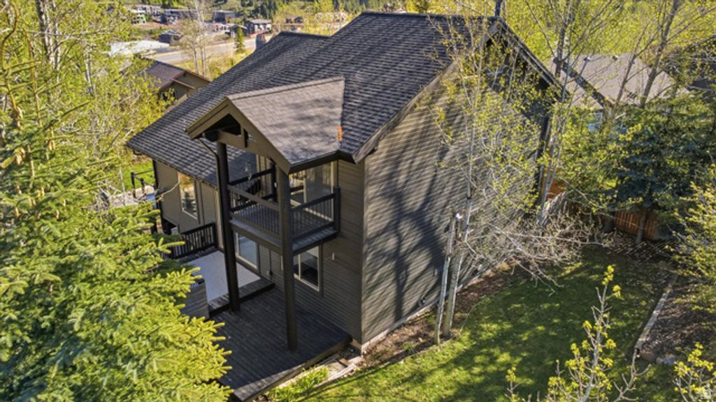 Image 45 of property listing at 4224 W SUNRISE DR, Park City, UT 84098