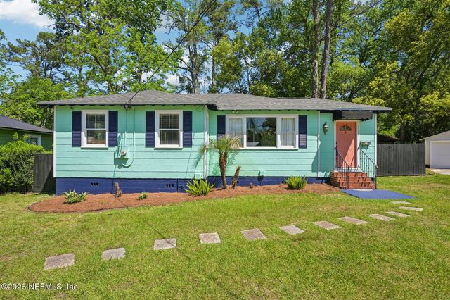 1315 AZALEA Drive, Jacksonville, FL 32205