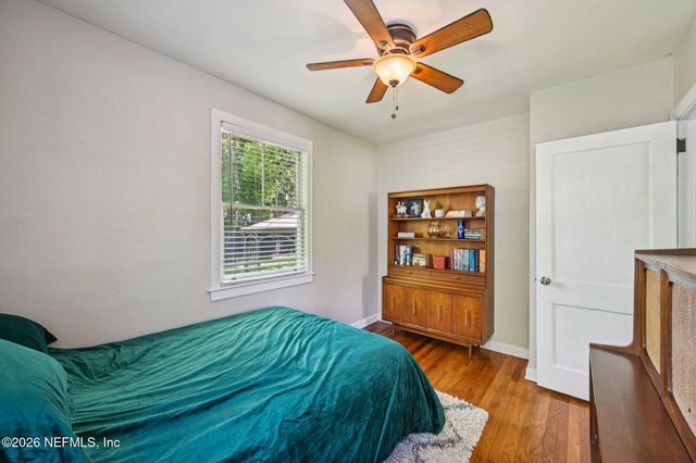 1315 AZALEA Drive, Jacksonville, FL 32205