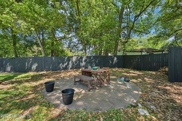 1315 AZALEA Drive, Jacksonville, FL 32205