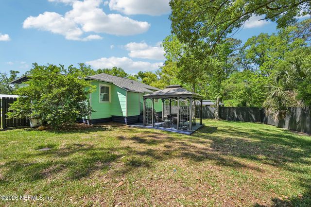 1315 AZALEA Drive, Jacksonville, FL 32205