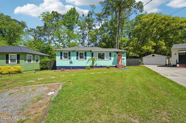 1315 AZALEA Drive, Jacksonville, FL 32205