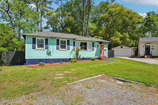 1315 AZALEA Drive, Jacksonville, FL 32205