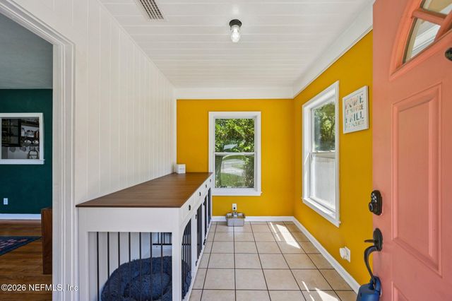 1315 AZALEA Drive, Jacksonville, FL 32205