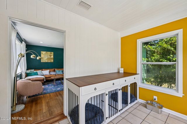 1315 AZALEA Drive, Jacksonville, FL 32205