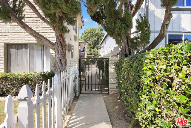 7723 Milton Avenue, Whittier, CA 90602