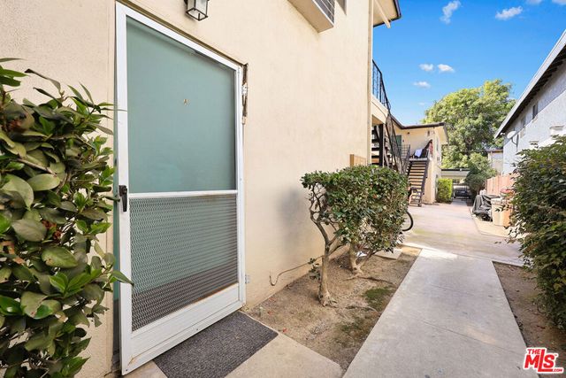 7723 Milton Avenue, Whittier, CA 90602