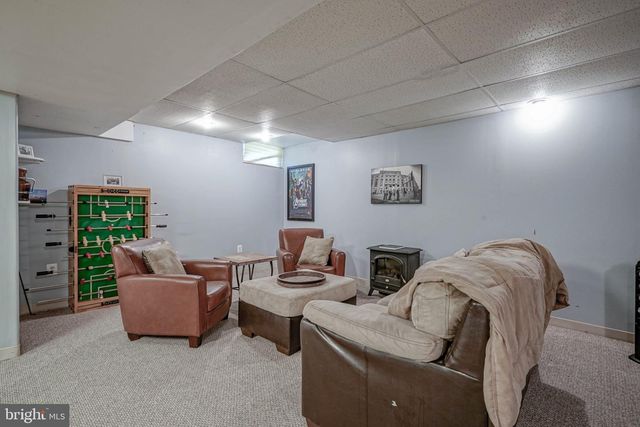 8 DOWNING LN, Sewell, NJ 08080