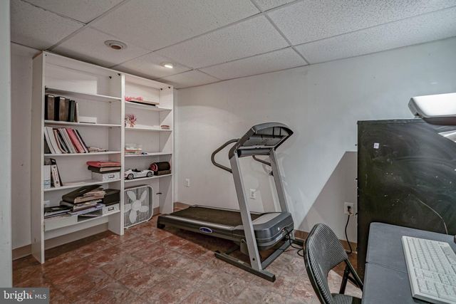 8 DOWNING LN, Sewell, NJ 08080
