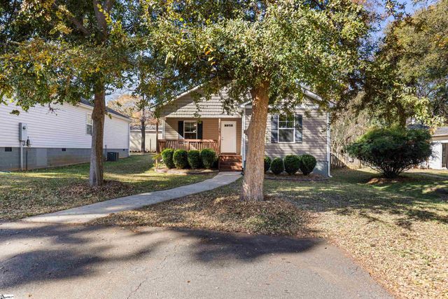 207 Ridgeway Drive, Greenville, SC 29607