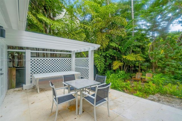 4151 El Prado Blvd, Miami, FL 33133