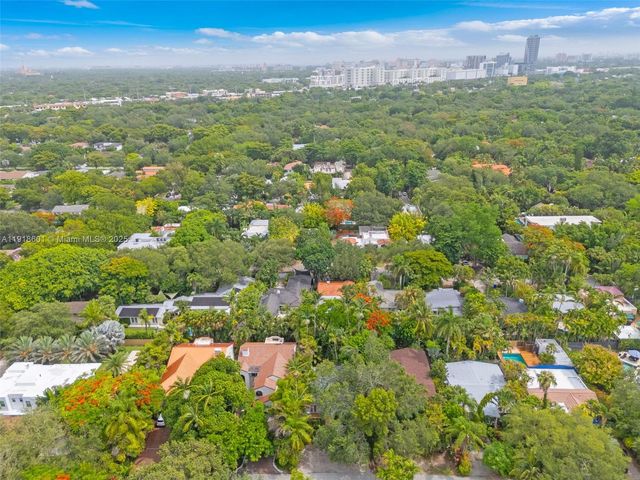 4151 El Prado Blvd, Miami, FL 33133