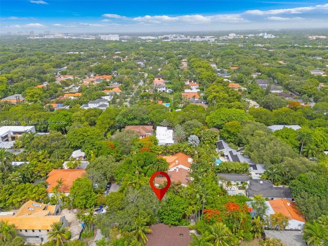 4151 El Prado Blvd, Miami, FL 33133