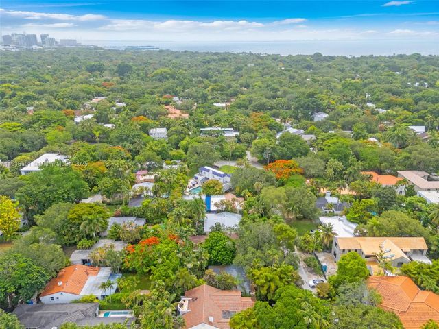 4151 El Prado Blvd, Miami, FL 33133