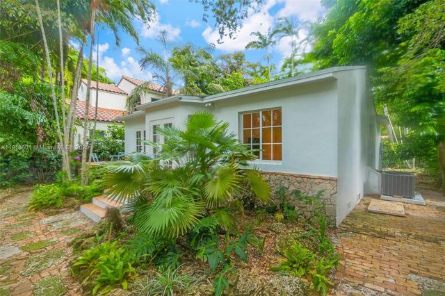 4151 El Prado Blvd, Miami, FL 33133