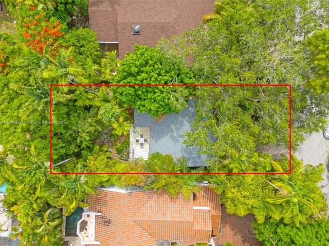 4151 El Prado Blvd, Miami, FL 33133