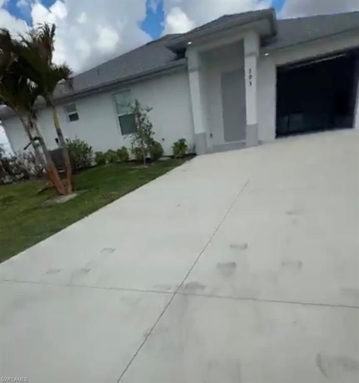 103 Pennfield St, Lehigh Acres, FL 33974