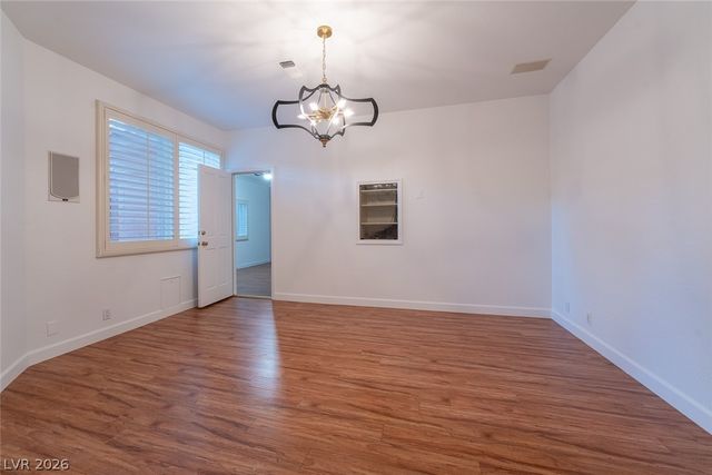 8294 Round Hills Circle, Las Vegas, NV 89113