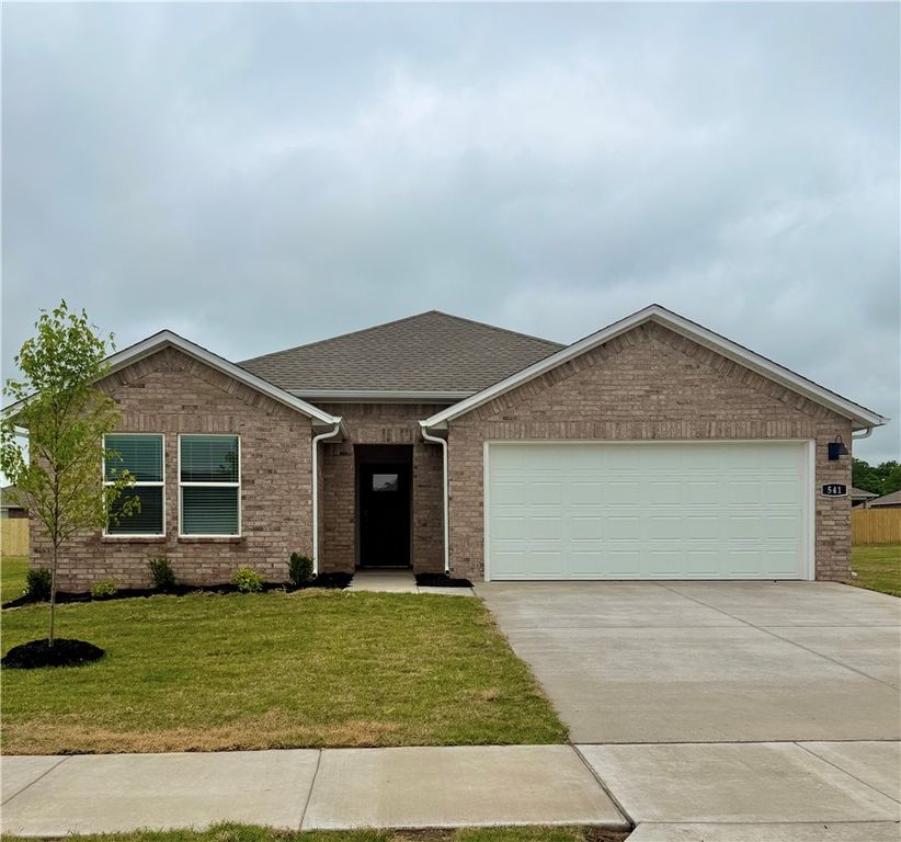 541 Nevada Street, Farmington, AR 72730