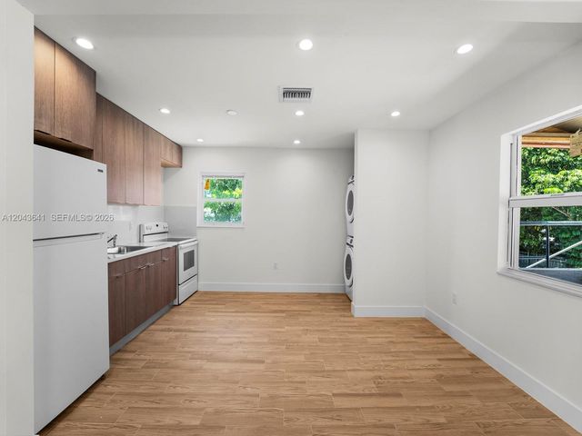238 NW 41st Ave 0, Miami, FL 33126