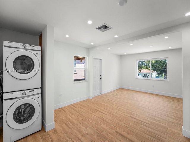 238 NW 41st Ave 0, Miami, FL 33126