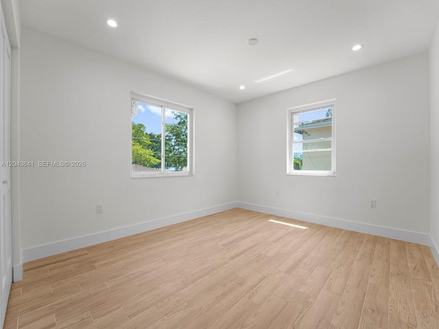 238 NW 41st Ave 0, Miami, FL 33126
