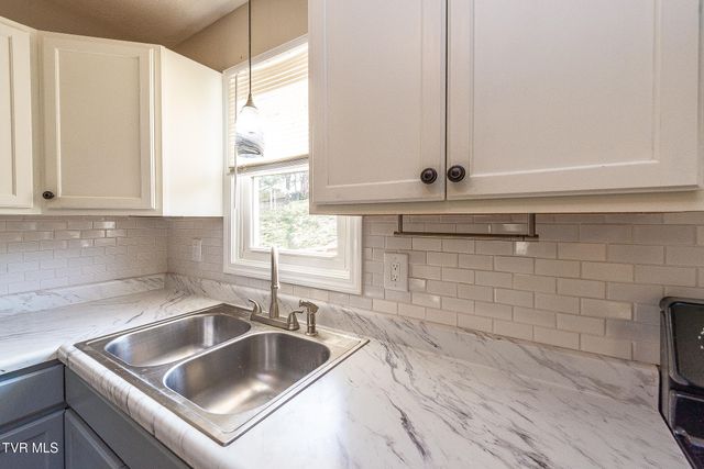 2908 Cain Street, Kingsport, TN 37660