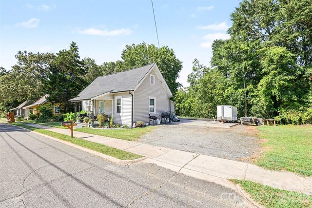 1104 W 7th Avenue, Gastonia, NC 28052
