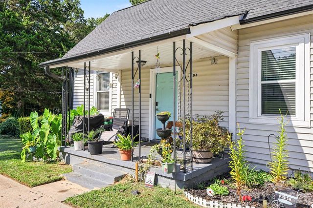 1104 W 7th Avenue, Gastonia, NC 28052