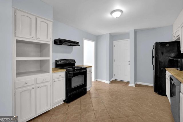 951 Lauren Kay Court, Lawrenceville, GA 30046